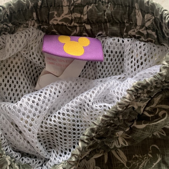 Disney swim trunks - Picture 3 of 5